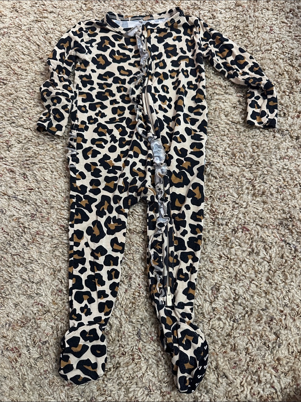 Posh Peanut Leopard Print Footed One-Piece Pajamas Size 3-6 mos.